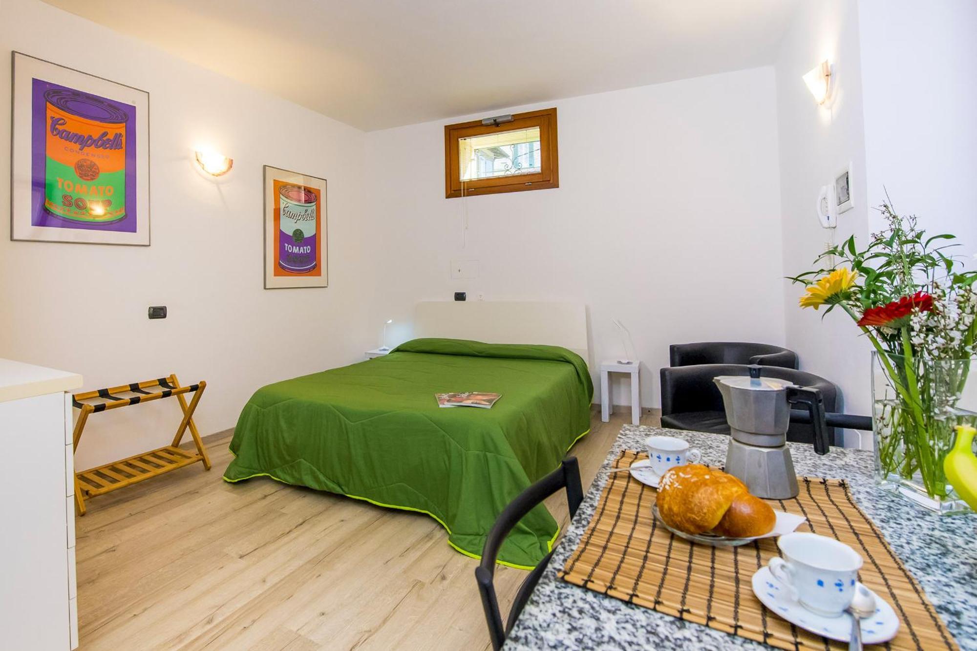Il Borgo Monolocali Apartment Bellagio Bagian luar foto